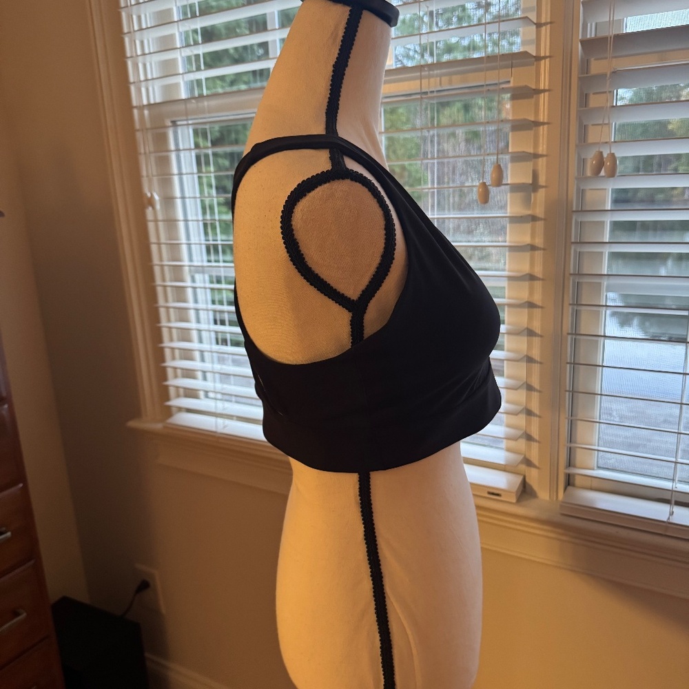 Athleta Solace Bra - Black - Large - D-DD - NWT - Picture 4 of 11